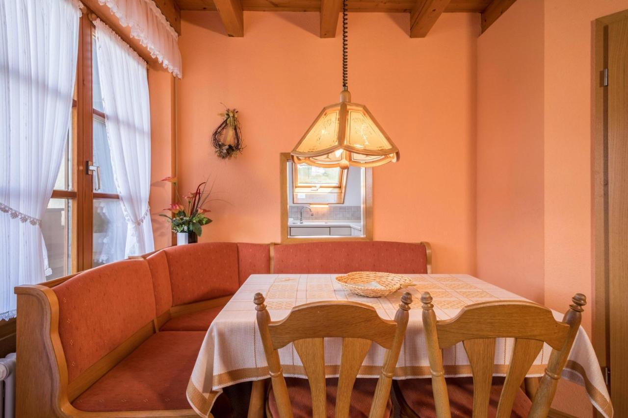 Ferienwohnung Heimpel เครสส์บรอนน์ อัม โบเดนเซ ภายนอก รูปภาพ