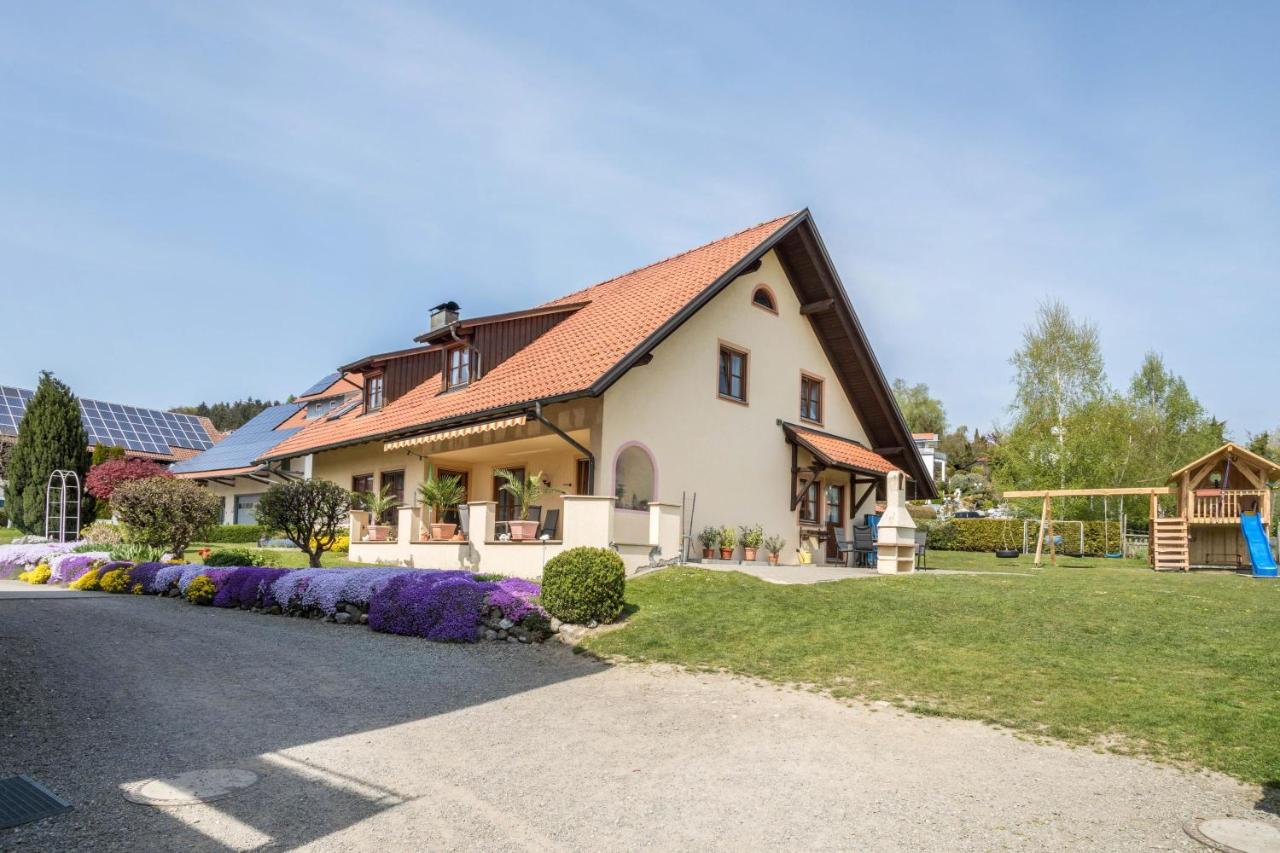 Ferienwohnung Heimpel เครสส์บรอนน์ อัม โบเดนเซ ภายนอก รูปภาพ